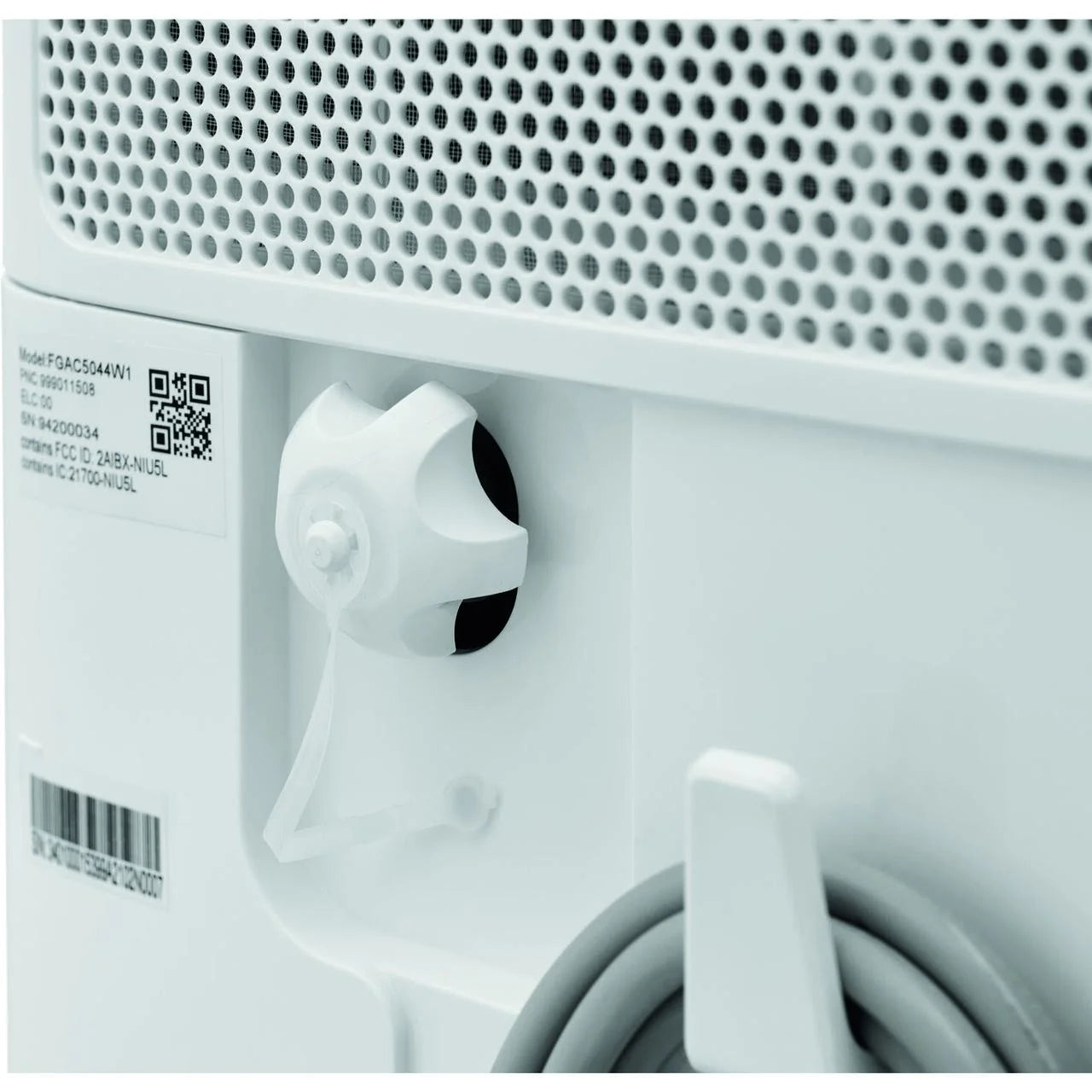 Frigidaire 50-Pint Smart Portable Dehumidifier with Wi-Fi Q1925
