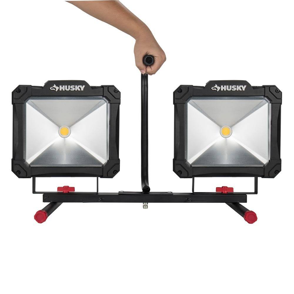 Husky K40189 10,000-Lumen Twin-Head LED Work Light D813519