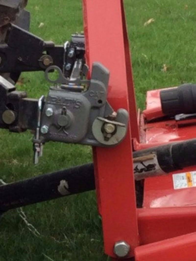 Pat&s Easy Change with Stabilizer Bar Quick Hitch System Y136544