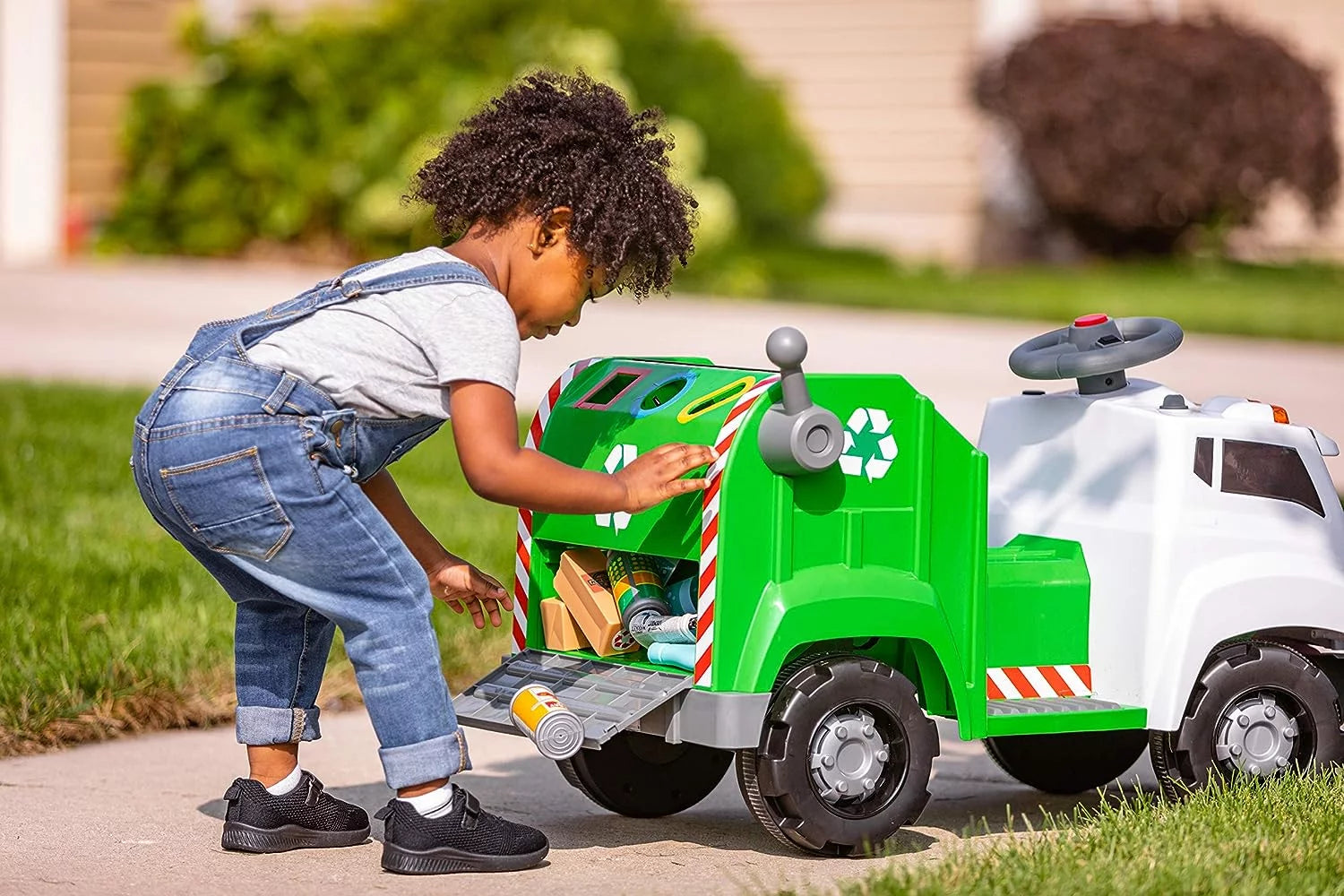 Kid Trax Real Rigs Toddler Recycling Truck Ride On Toy, 6V Battery, Ages 1.5-4 H3342