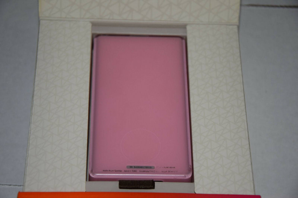 Zune 30 GB Digital Media Player Pink Y910