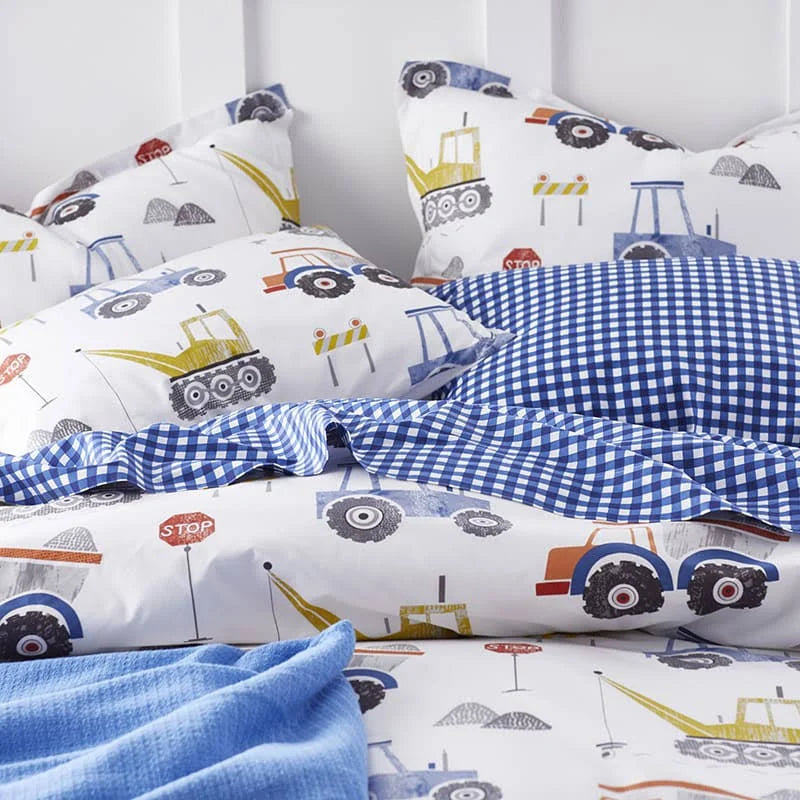 Company Kids by The Company Store Construction Zone Organic Cotton Percale Full/Queen Comforter Y15377