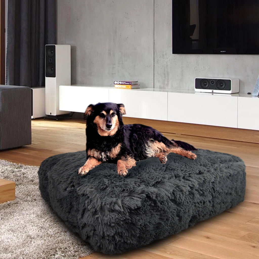Bessie and Barnie Wolfhound Grey Luxury Shag Faux Fur Rectangle Pet Bed, Large Q694247