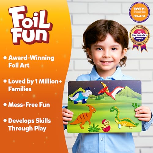 Skillmatics Foil Fun Christmas Ornaments, Mess Free Art Craft Kit for Kids Ages 4-9 S207