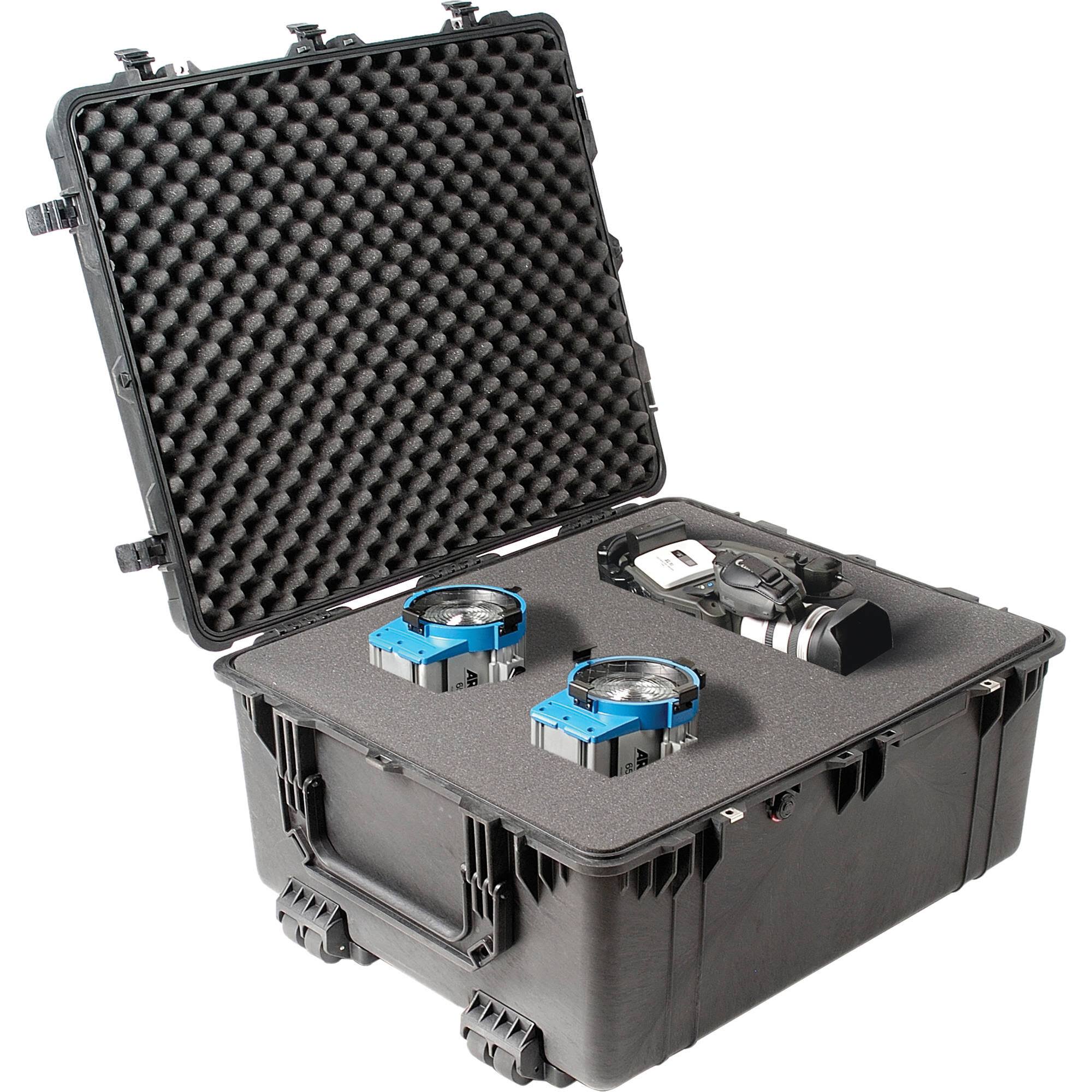 Pelican 1690 Transport Case with Foam, Black - Megean