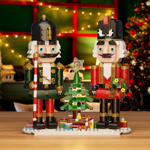 Christmas Nutcracker Building Kit with LED Light, 690 Pieces L10182