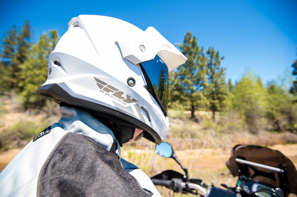 Fly Racing Trekker Solid Helmet Silver K491770