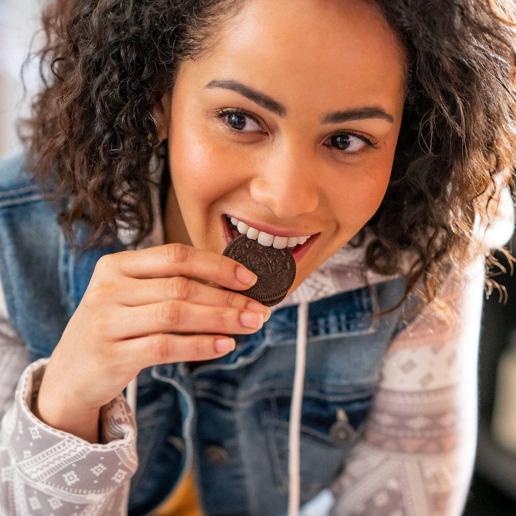 OREO Chocolate Sandwich Cookies, Family Size, 14 Pack T68629