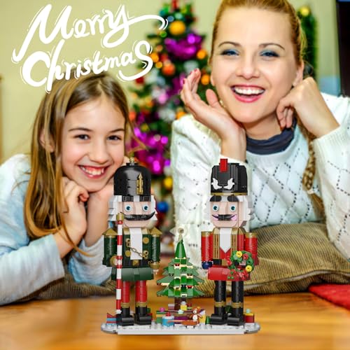 Christmas Nutcracker Building Kit with LED Light, 690 Pieces L10182