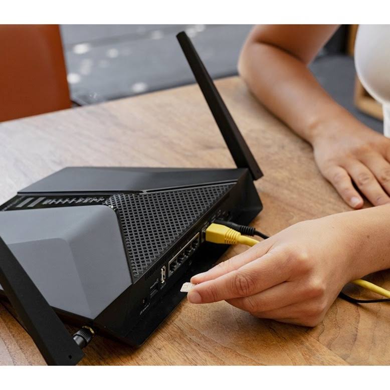 Netgear Nighthawk LTE WiFi 6 Router O635